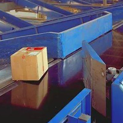 From Assembly Lines to Warehouses: Exploring the Diverse Applications of Steel Conveyor Belt Systems