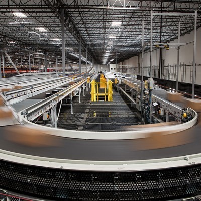 The Advantages of Steel Belts and Steel Belt Conveyors in Industrial Applications – Redefining the Efficiency of Material Handling